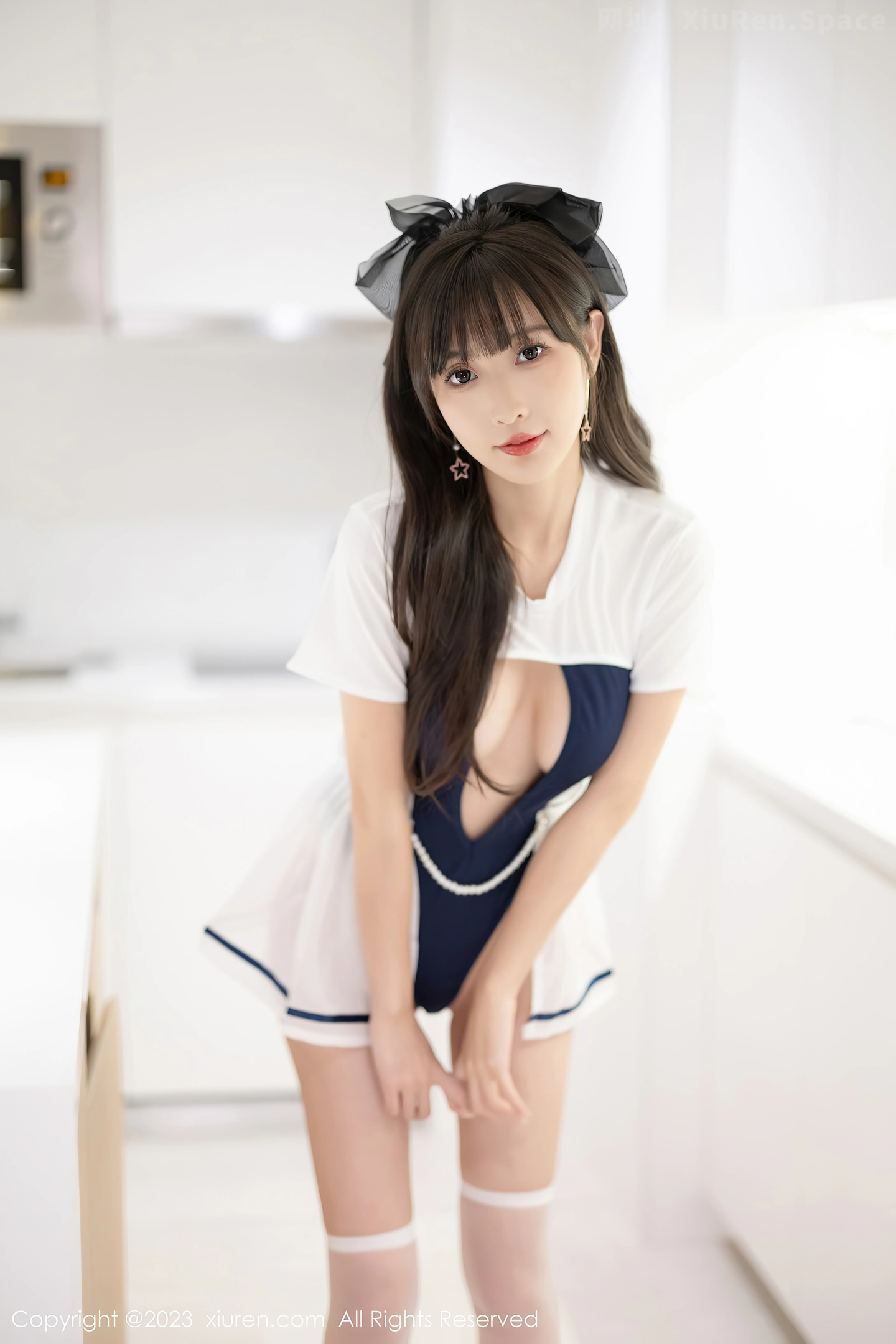 图片[5]-[XiuRen秀人网]VOL.7468 模特林星阑蓝白色连衣短裙+黑色薄纱连体衣秀苗条身姿诱惑写真85P-秀人网官方网站